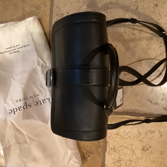 Kate Spade NY Nouveau Black Pebbled Leather Flap Bag/Purse/Backpack Medium Size - Picture 12 of 16